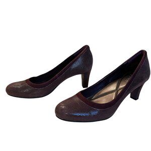 NEW (NWOT) Easy Spirit Airey burgundy leather pumps sz 7